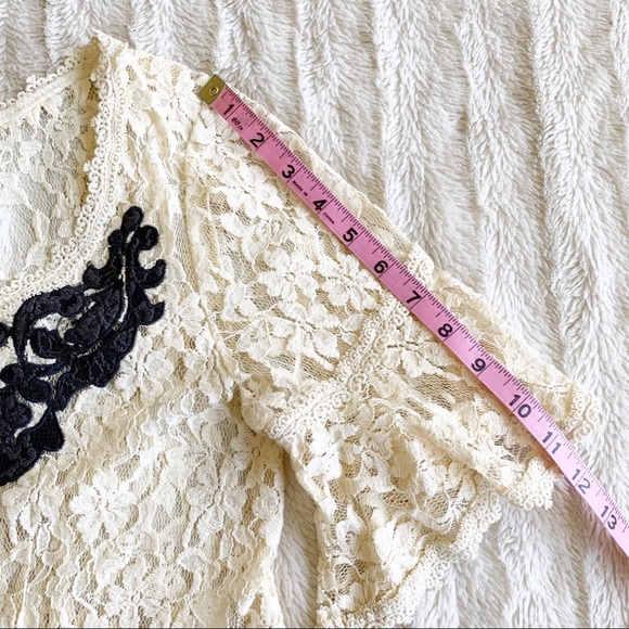 (4 for $20) FREE PEOPLE Boho Ivory Lace PeplumTop Sz S - Picture 12 of 12
